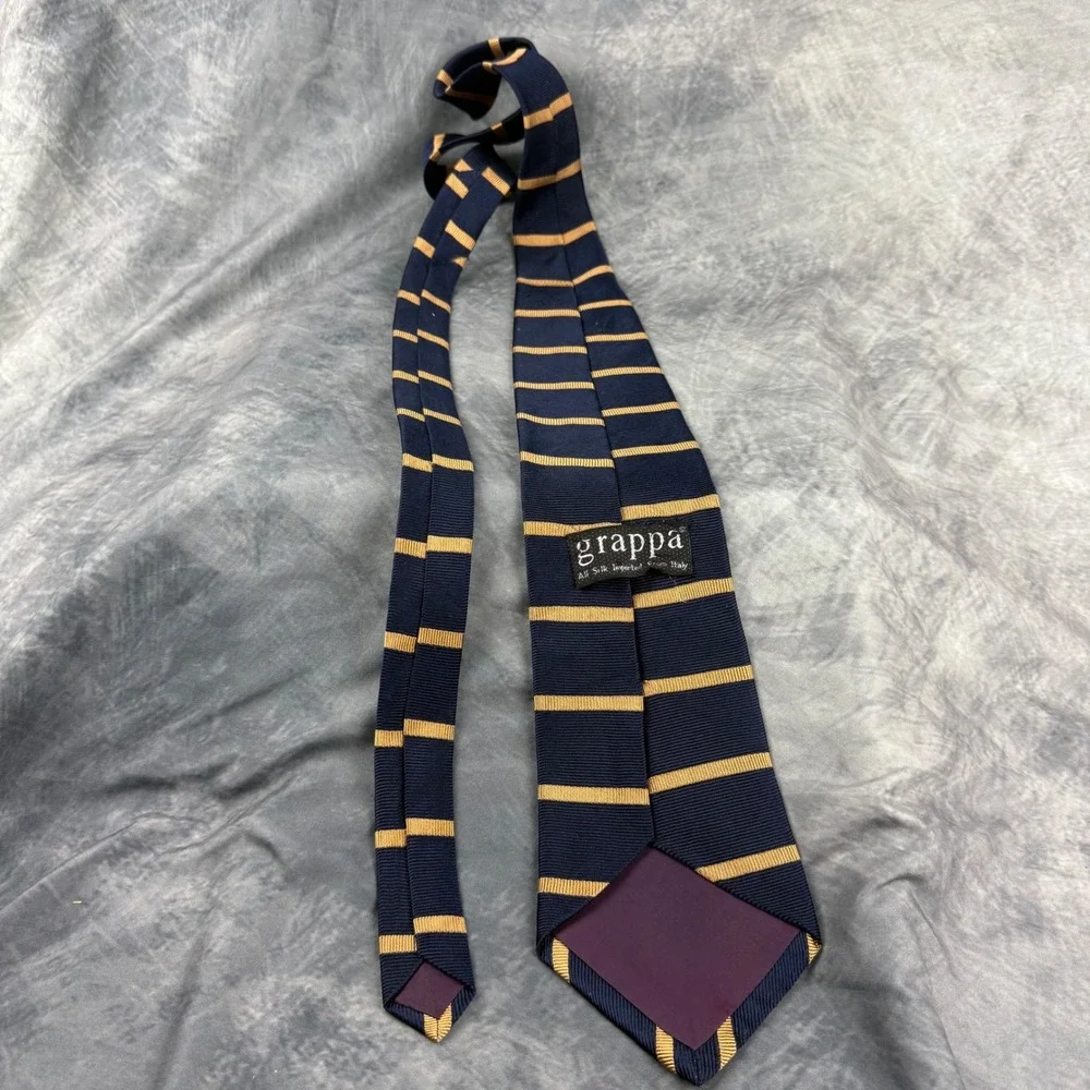 Grappa necktie navy
